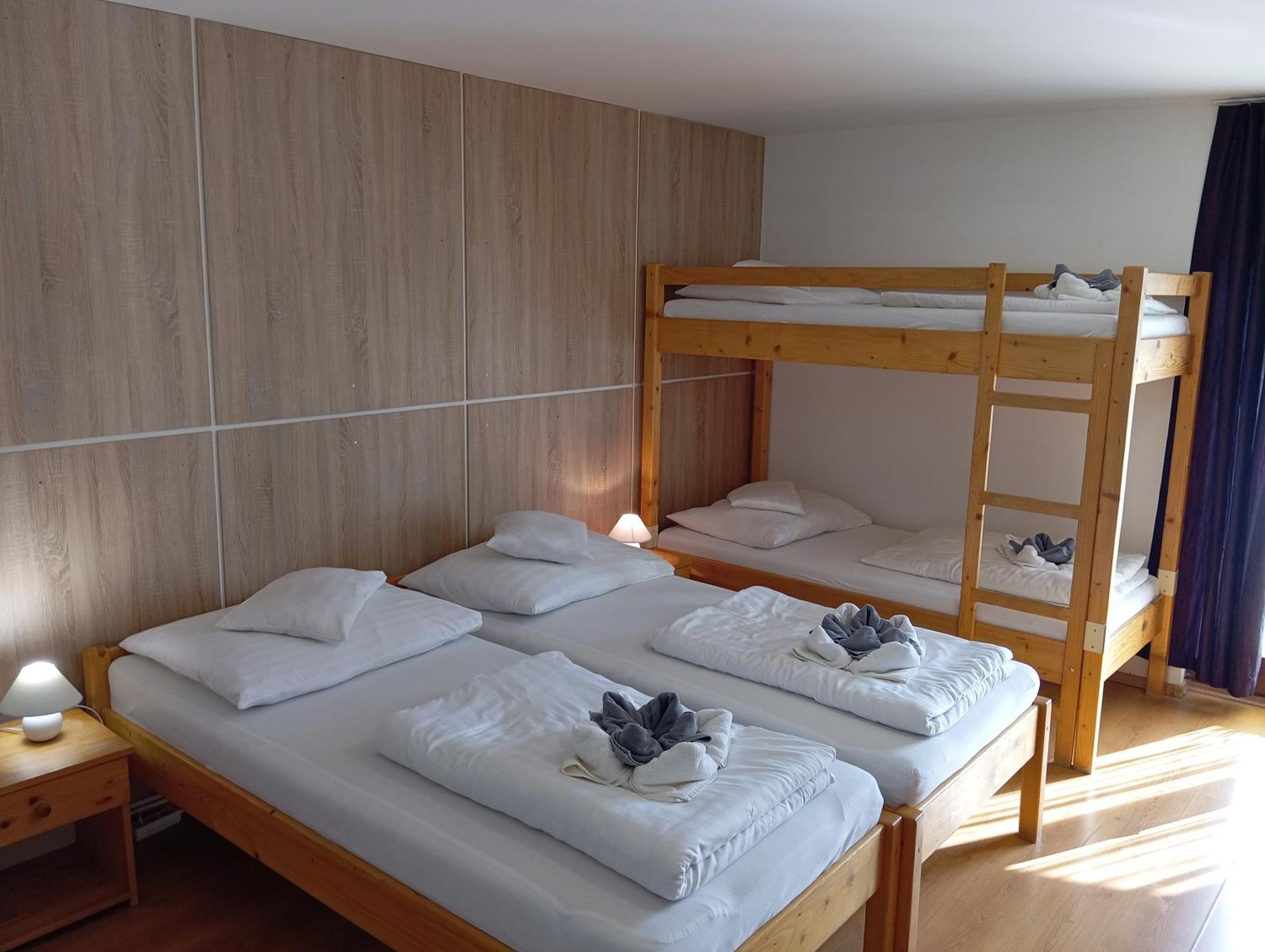 Margareta Apartman Es Ueduelohaz Богач Екстер'єр фото